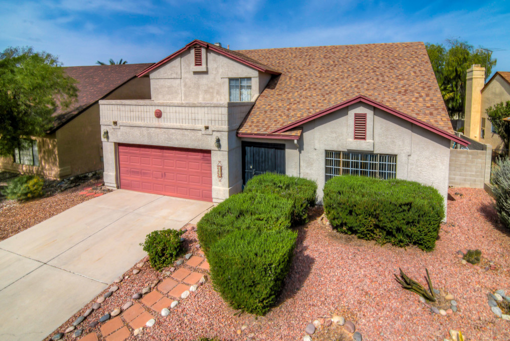 Home For Sale: 5030 West Pheasant Street, Tucson, Arizona 85742
